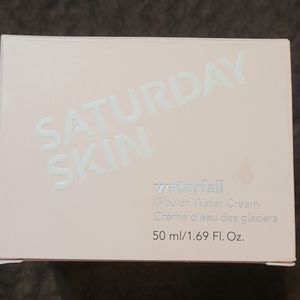 Saturday Skin Moisturizer